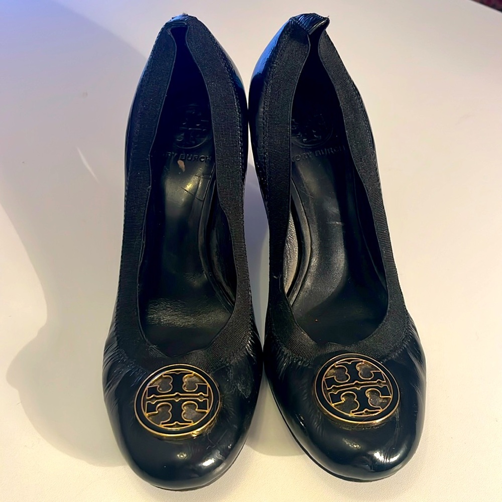 Tory Burch Black Pumps
